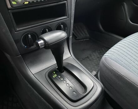 Серый Шкода Октавия, объемом двигателя 1.6 л и пробегом 190 тыс. км за 5800 $, фото 18 на Automoto.ua