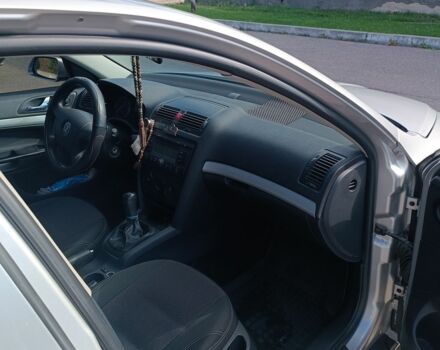 Шкода Октавия 2006 в Александрие на Automoto.ua Серый Шкода Октавия, объемом двигателя 0 л и пробегом 250 тыс. км за 6200 $, фото 10 на Automoto.ua