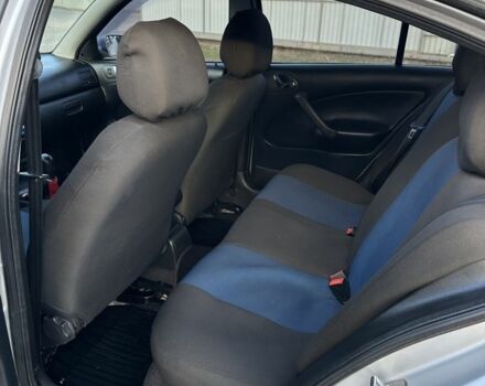 Серый Шкода Октавия, объемом двигателя 1.8 л и пробегом 239 тыс. км за 2999 $, фото 7 на Automoto.ua