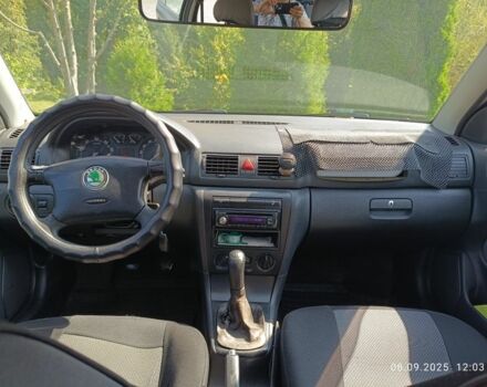 Шкода Октавия 2007 в Киеве на Automoto.ua Серый Шкода Октавия, объемом двигателя 0 л и пробегом 488 тыс. км за 3100 $, фото 9 на Automoto.ua