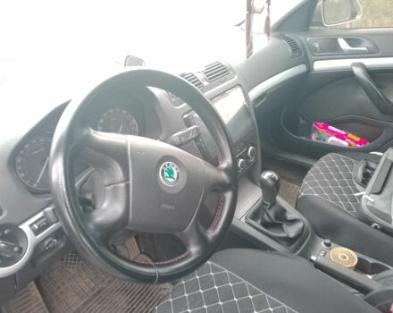 Сірий Шкода Октавія, об'ємом двигуна 1.6 л та пробігом 320 тис. км за 4900 $, фото 2 на Automoto.ua