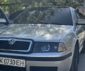 Серый Шкода Октавия, объемом двигателя 1.6 л и пробегом 265 тыс. км за 3714 $, фото 1 на Automoto.ua