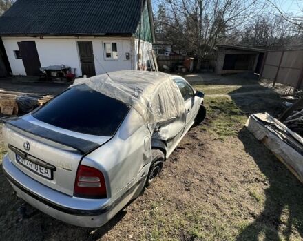 Серый Шкода Октавия, объемом двигателя 0 л и пробегом 240 тыс. км за 2000 $, фото 1 на Automoto.ua