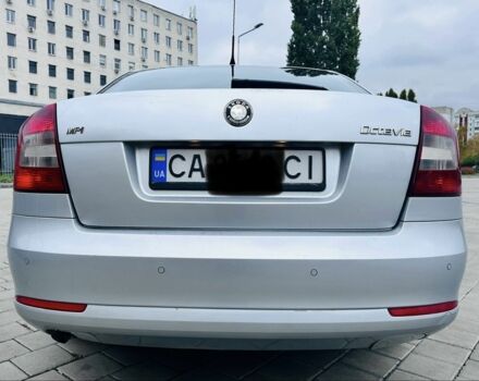 Шкода Октавія 2008 у Черкасах на Automoto.ua Сірий Шкода Октавія, об'ємом двигуна 1.6 л та пробігом 251 тис. км за 7200 $, фото 4 на Automoto.ua