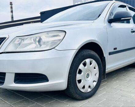 Шкода Октавія 2008 у Черкасах на Automoto.ua Сірий Шкода Октавія, об'ємом двигуна 1.6 л та пробігом 251 тис. км за 7200 $, фото 2 на Automoto.ua