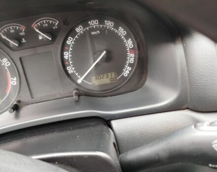 Сірий Шкода Октавія, об'ємом двигуна 1.6 л та пробігом 300 тис. км за 5300 $, фото 6 на Automoto.ua