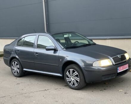 Серый Шкода Октавия, объемом двигателя 1.6 л и пробегом 200 тыс. км за 5700 $, фото 9 на Automoto.ua