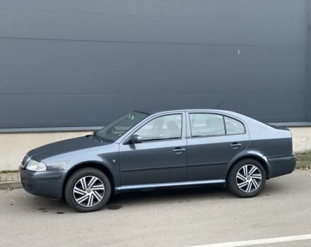 Серый Шкода Октавия, объемом двигателя 1.6 л и пробегом 200 тыс. км за 5900 $, фото 3 на Automoto.ua