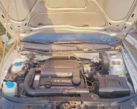 Серый Шкода Октавия, объемом двигателя 1.4 л и пробегом 182 тыс. км за 6000 $, фото 6 на Automoto.ua