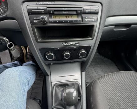 Шкода Октавия 2010 в Ивано-Франковске на Automoto.ua Серый Шкода Октавия, объемом двигателя 1.4 л и пробегом 227 тыс. км за 4900 $, фото 9 на Automoto.ua