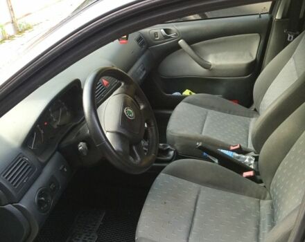 Шкода Октавия 2010 в Долине на Automoto.ua Серый Шкода Октавия, объемом двигателя 1.6 л и пробегом 329 тыс. км за 5650 $, фото 3 на Automoto.ua