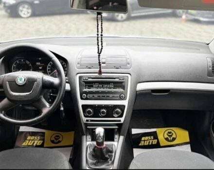 Шкода Октавия 2010 в Мукачеве на Automoto.ua Серый Шкода Октавия, объемом двигателя 0 л и пробегом 230 тыс. км за 6200 $, фото 2 на Automoto.ua