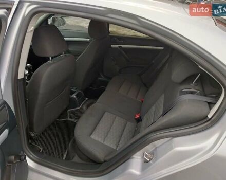 Шкода Октавия 2011 в Виннице на Automoto.ua Серый Шкода Октавия, объемом двигателя 1.6 л и пробегом 279 тыс. км за 8800 $, фото 2 на Automoto.ua