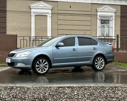 Серый Шкода Октавия, объемом двигателя 1.8 л и пробегом 280 тыс. км за 7900 $, фото 1 на Automoto.ua
