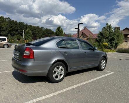 Серый Шкода Октавия, объемом двигателя 1.8 л и пробегом 233 тыс. км за 7700 $, фото 3 на Automoto.ua