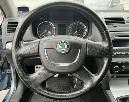 Серый Шкода Октавия, объемом двигателя 1.8 л и пробегом 280 тыс. км за 7900 $, фото 12 на Automoto.ua