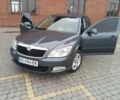 Сірий Шкода Октавія, об'ємом двигуна 1.6 л та пробігом 250 тис. км за 8000 $, фото 1 на Automoto.ua