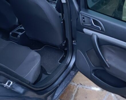 Серый Шкода Октавия, объемом двигателя 1.6 л и пробегом 280 тыс. км за 5300 $, фото 3 на Automoto.ua