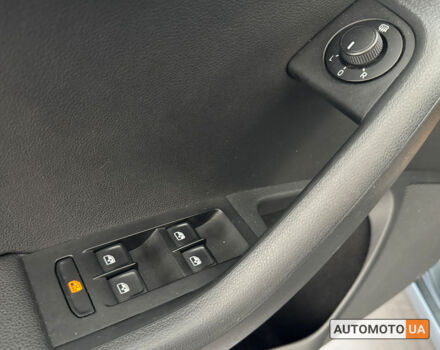 Серый Шкода Октавия, объемом двигателя 2 л и пробегом 261 тыс. км за 13750 $, фото 11 на Automoto.ua