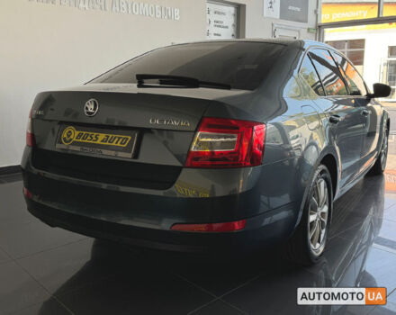 Серый Шкода Октавия, объемом двигателя 2 л и пробегом 261 тыс. км за 13750 $, фото 6 на Automoto.ua