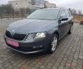 Серый Шкода Октавия, объемом двигателя 1.6 л и пробегом 180 тыс. км за 13000 $, фото 1 на Automoto.ua