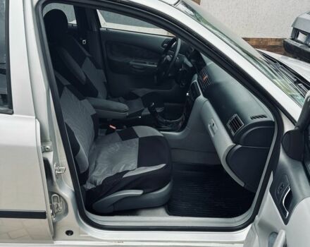 Шкода Октавія 1999 у Ужгороді на Automoto.ua Сірий Шкода Октавія, об'ємом двигуна 1.6 л та пробігом 210 тис. км за 3900 $, фото 3 на Automoto.ua