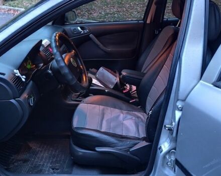 Серый Шкода Октавия, объемом двигателя 1.6 л и пробегом 265 тыс. км за 3750 $, фото 14 на Automoto.ua