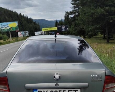 Серый Шкода Октавия, объемом двигателя 2 л и пробегом 366 тыс. км за 4100 $, фото 2 на Automoto.ua