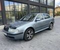 Сірий Шкода Октавія, об'ємом двигуна 1.8 л та пробігом 250 тис. км за 3999 $, фото 1 на Automoto.ua