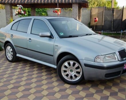 Серый Шкода Октавия, объемом двигателя 0 л и пробегом 249 тыс. км за 5750 $, фото 2 на Automoto.ua