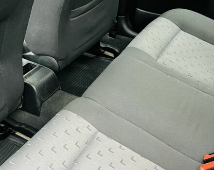 Серый Шкода Октавия, объемом двигателя 1.6 л и пробегом 92 тыс. км за 6000 $, фото 11 на Automoto.ua