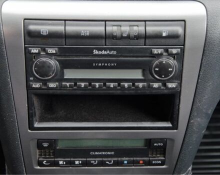 Серый Шкода Октавия, объемом двигателя 0 л и пробегом 249 тыс. км за 5750 $, фото 7 на Automoto.ua