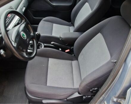 Серый Шкода Октавия, объемом двигателя 0 л и пробегом 249 тыс. км за 5750 $, фото 8 на Automoto.ua