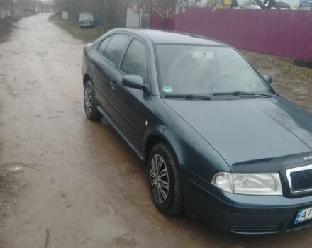 Серый Шкода Октавия, объемом двигателя 1.6 л и пробегом 233 тыс. км за 4600 $, фото 2 на Automoto.ua