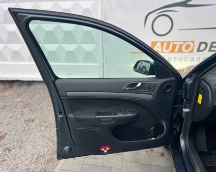 Серый Шкода Октавия, объемом двигателя 1.6 л и пробегом 369 тыс. км за 5500 $, фото 10 на Automoto.ua