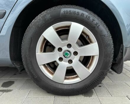 Серый Шкода Октавия, объемом двигателя 1.6 л и пробегом 369 тыс. км за 5500 $, фото 5 на Automoto.ua