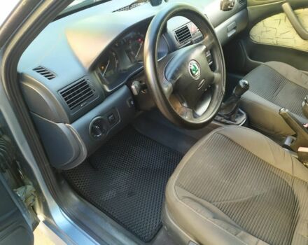 Серый Шкода Октавия, объемом двигателя 1.6 л и пробегом 285 тыс. км за 5800 $, фото 6 на Automoto.ua