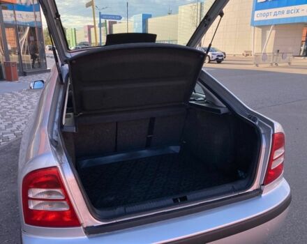 Сірий Шкода Октавія, об'ємом двигуна 1.6 л та пробігом 300 тис. км за 4100 $, фото 6 на Automoto.ua