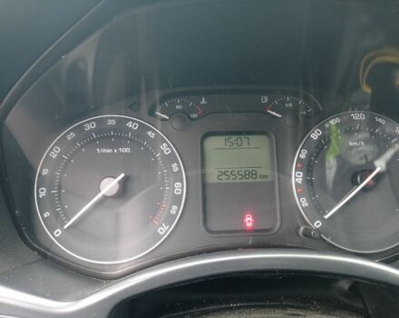 Серый Шкода Октавия, объемом двигателя 1.6 л и пробегом 245 тыс. км за 2500 $, фото 4 на Automoto.ua