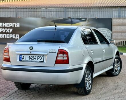 Серый Шкода Октавия, объемом двигателя 1.6 л и пробегом 221 тыс. км за 6400 $, фото 1 на Automoto.ua