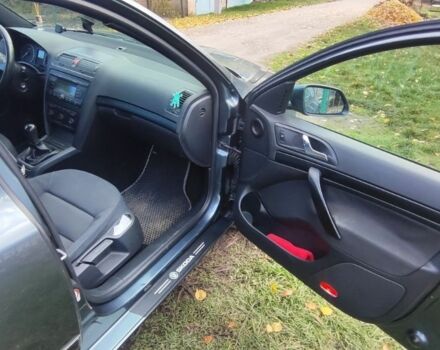 Сірий Шкода Октавія, об'ємом двигуна 2 л та пробігом 314 тис. км за 4500 $, фото 7 на Automoto.ua