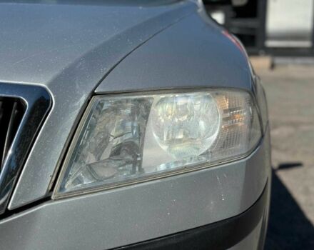 Серый Шкода Октавия, объемом двигателя 1.6 л и пробегом 302 тыс. км за 5990 $, фото 3 на Automoto.ua