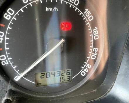 Серый Шкода Октавия, объемом двигателя 1.6 л и пробегом 284 тыс. км за 5500 $, фото 19 на Automoto.ua