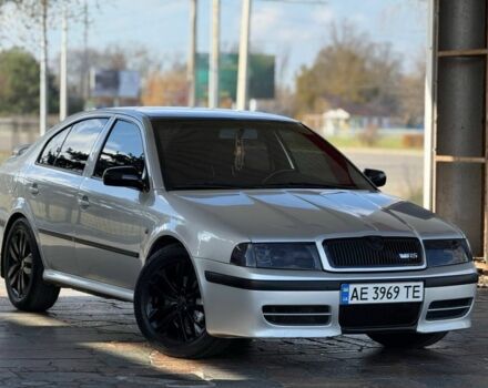 Серый Шкода Октавия, объемом двигателя 1.8 л и пробегом 193 тыс. км за 5700 $, фото 1 на Automoto.ua