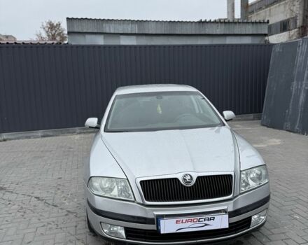Сірий Шкода Октавія, об'ємом двигуна 0 л та пробігом 300 тис. км за 3200 $, фото 1 на Automoto.ua