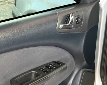 Серый Шкода Октавия, объемом двигателя 1.8 л и пробегом 193 тыс. км за 5700 $, фото 16 на Automoto.ua