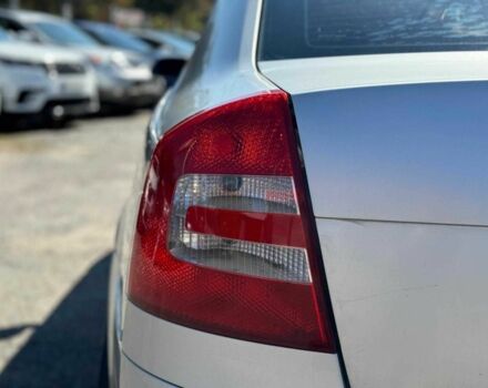 Серый Шкода Октавия, объемом двигателя 1.6 л и пробегом 302 тыс. км за 5990 $, фото 9 на Automoto.ua