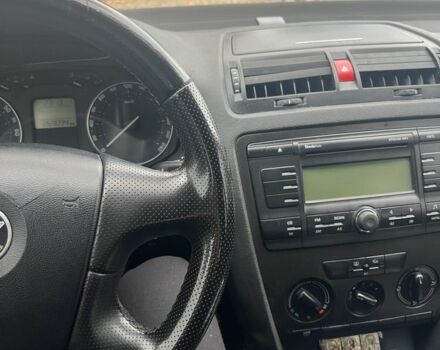 Серый Шкода Октавия, объемом двигателя 1.6 л и пробегом 270 тыс. км за 4500 $, фото 6 на Automoto.ua