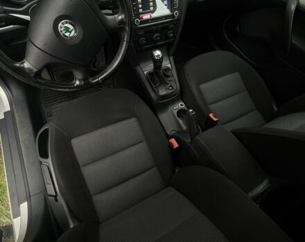 Серый Шкода Октавия, объемом двигателя 1.9 л и пробегом 253 тыс. км за 6000 $, фото 3 на Automoto.ua