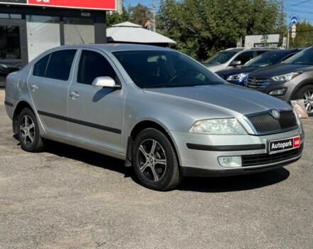 Серый Шкода Октавия, объемом двигателя 1.6 л и пробегом 302 тыс. км за 5990 $, фото 4 на Automoto.ua